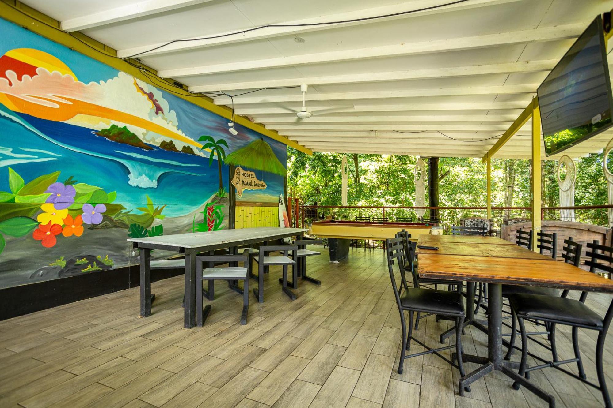 Manuel Antonio Hostel Εξωτερικό φωτογραφία